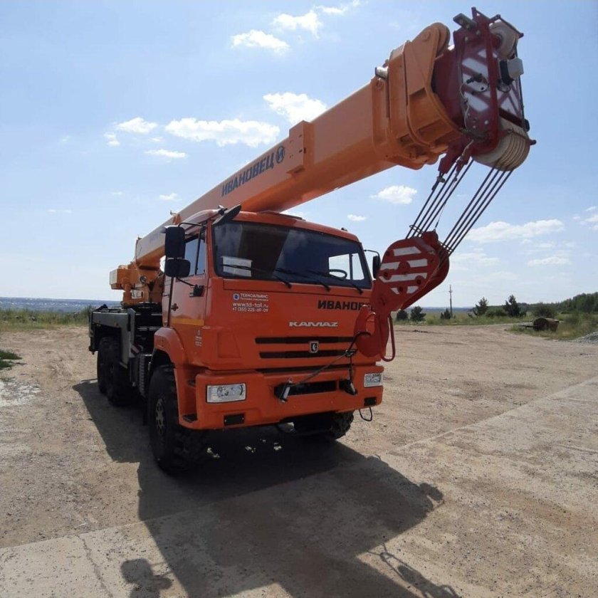 КАМАЗ автокран 50 тонн