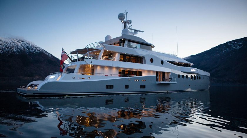 Яхта Amels 199 планировка