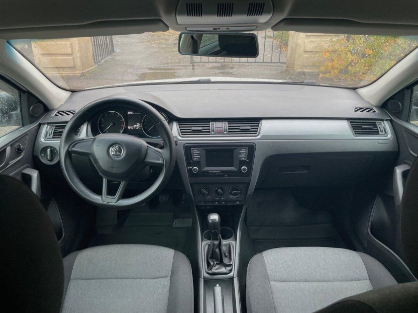 Skoda Rapid Hockey Edition Ambition