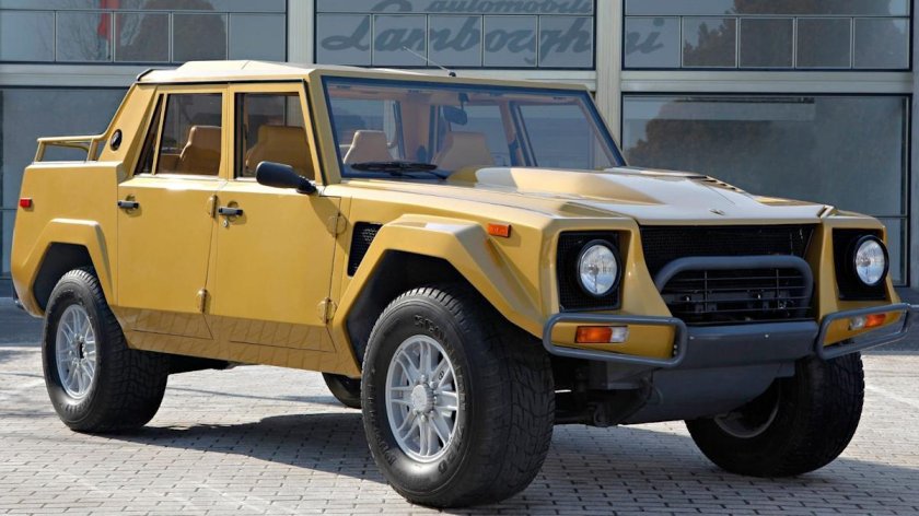 Ламборджини lm002