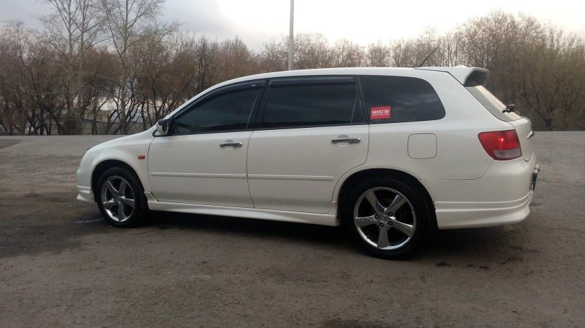 Хонда авансир 2001