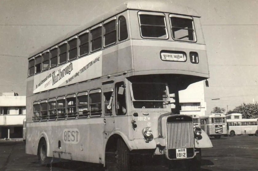 Советский двухэтажный автобус