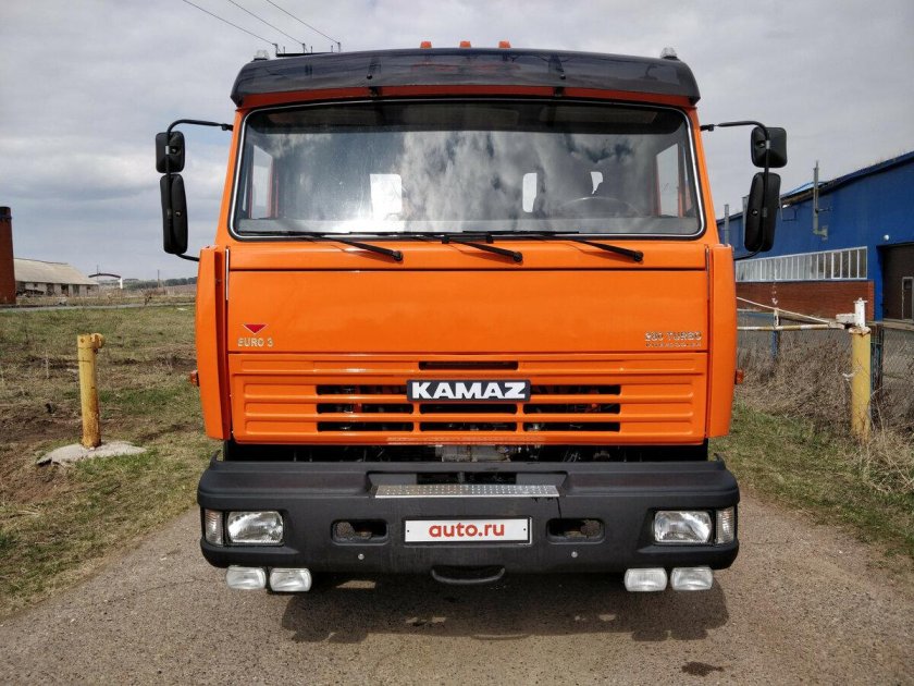 КАМАЗ 53215 оранжевый