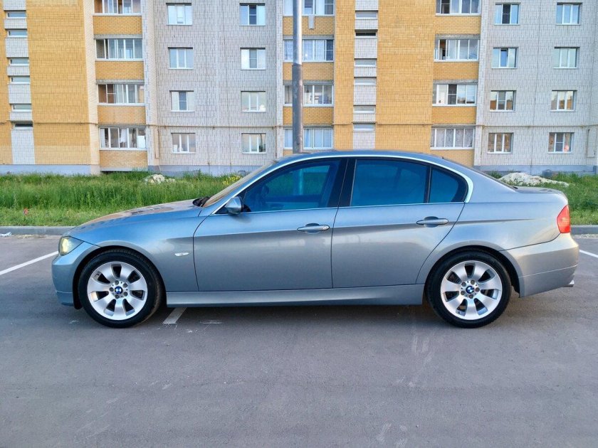 BMW 3 Series 2005