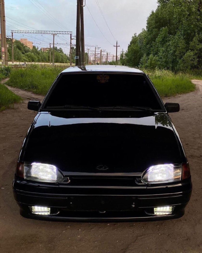 ВАЗ 2114 черная тонированная