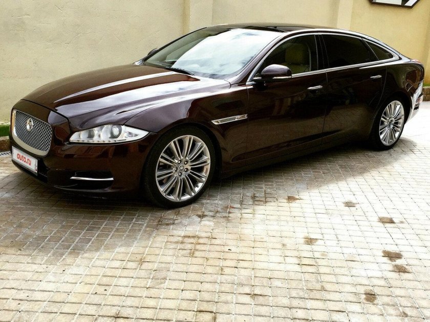 Jaguar XJ 2010