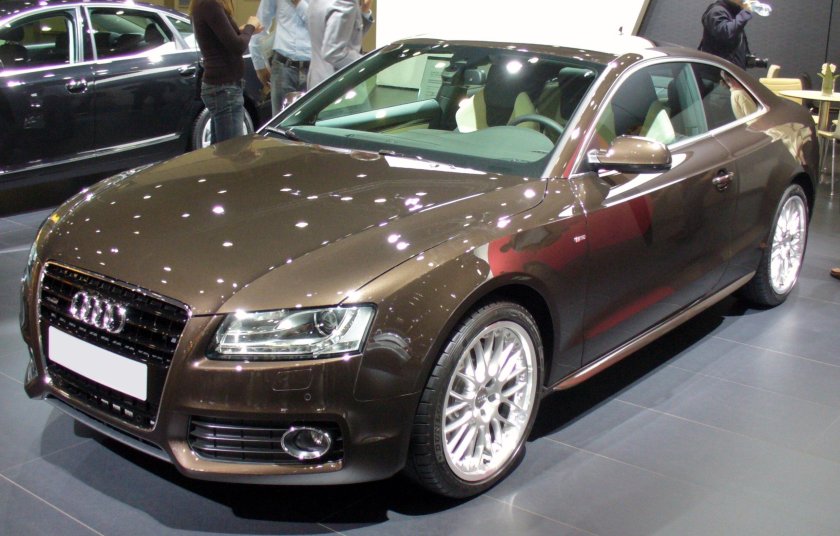 Ауди а5 коричневая