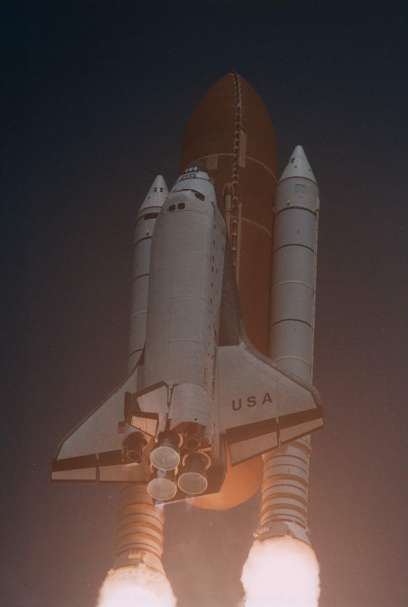 Космический шаттл Индевор