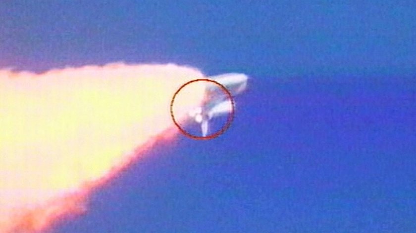 Взрыв шаттла Колумбия 2003