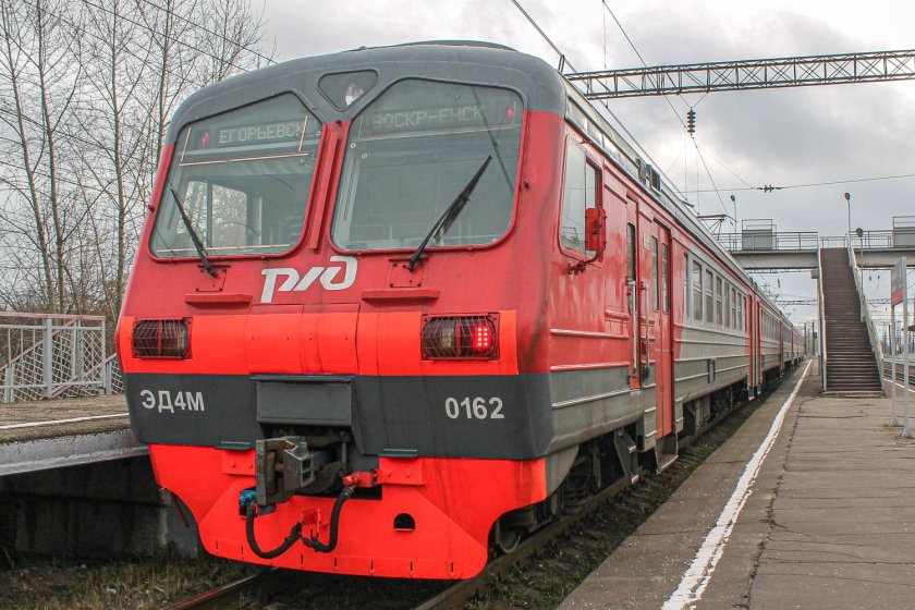 Электропоезд эд4м