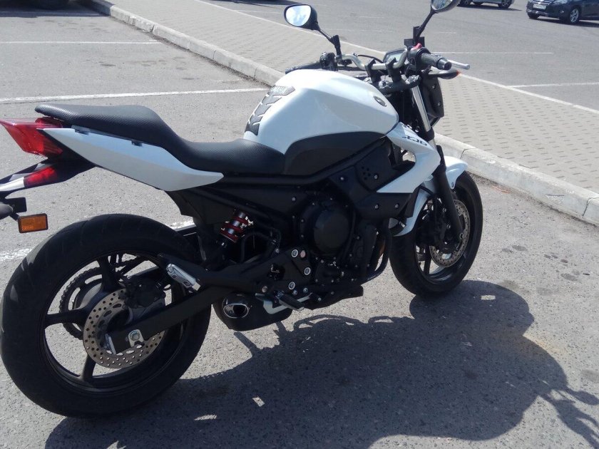 Yamaha xj6 2012