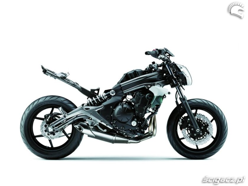 Рама Kawasaki er6