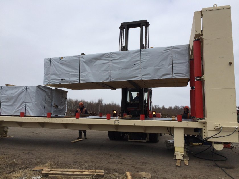 Техника для погрузки 40 футовых контейнеров