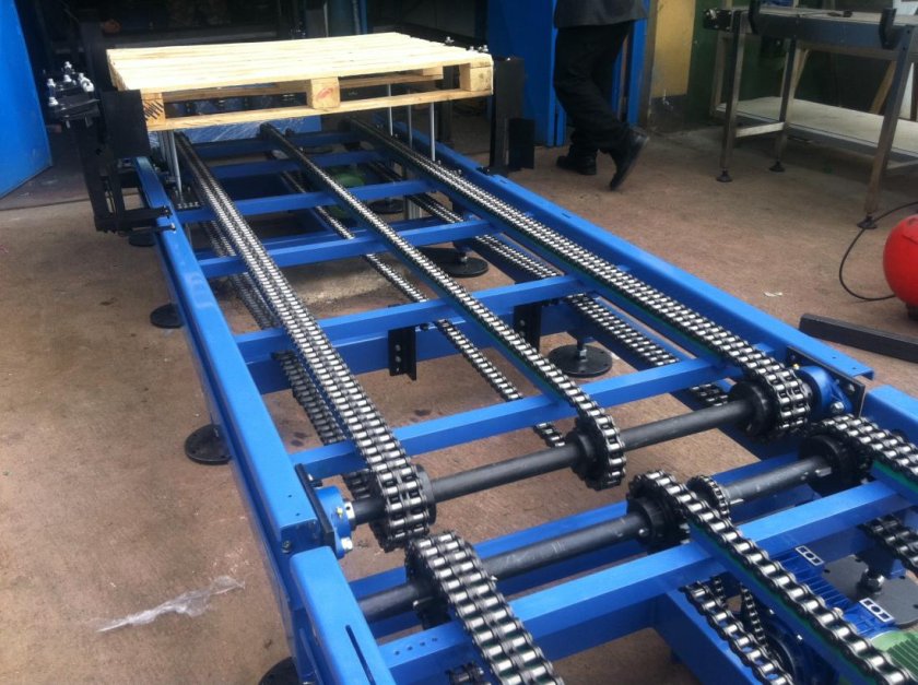 152.03.03.500 Транспортер цепной АХЦ