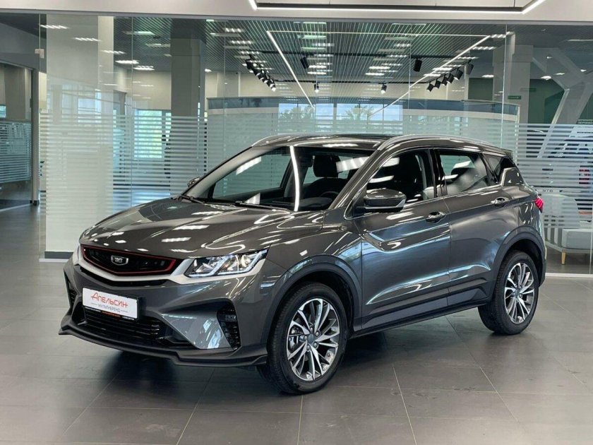 Серый geely coolray