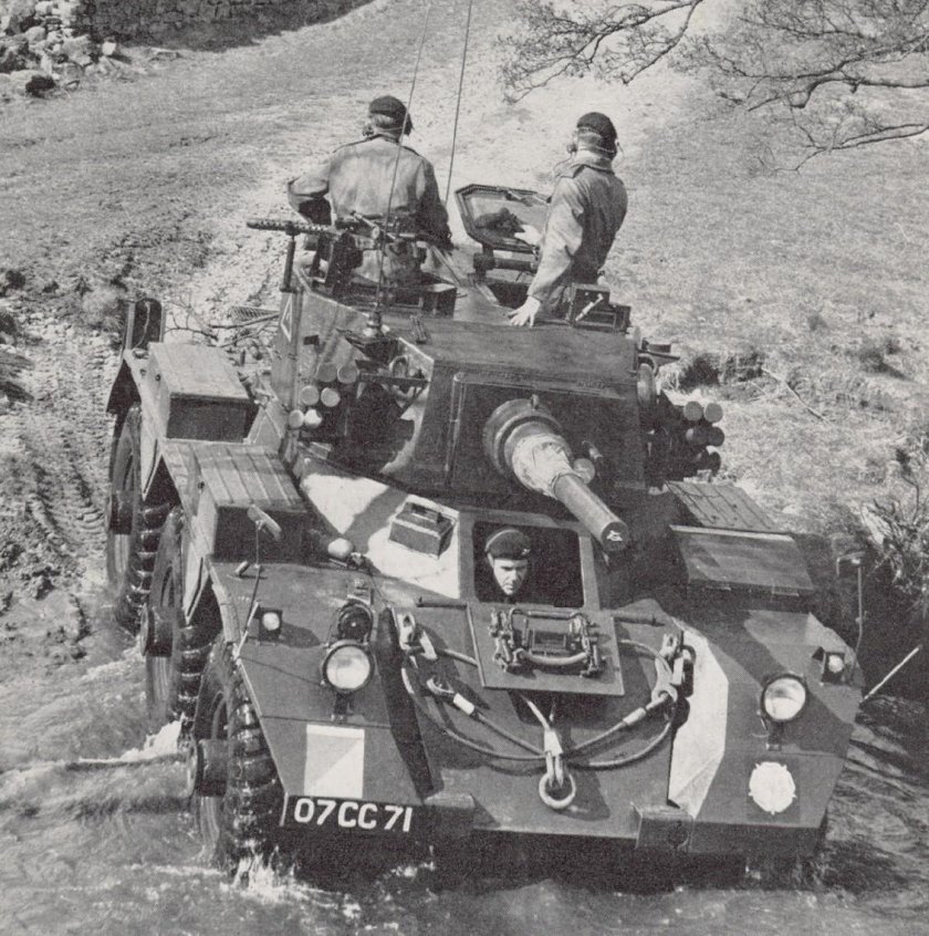 Саладин танк