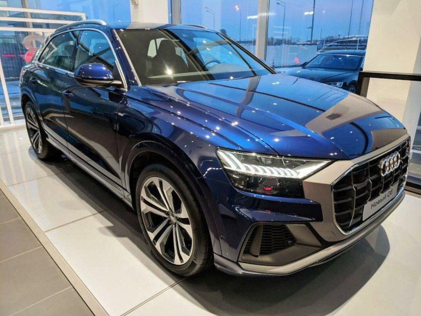 Ауди q8 синий