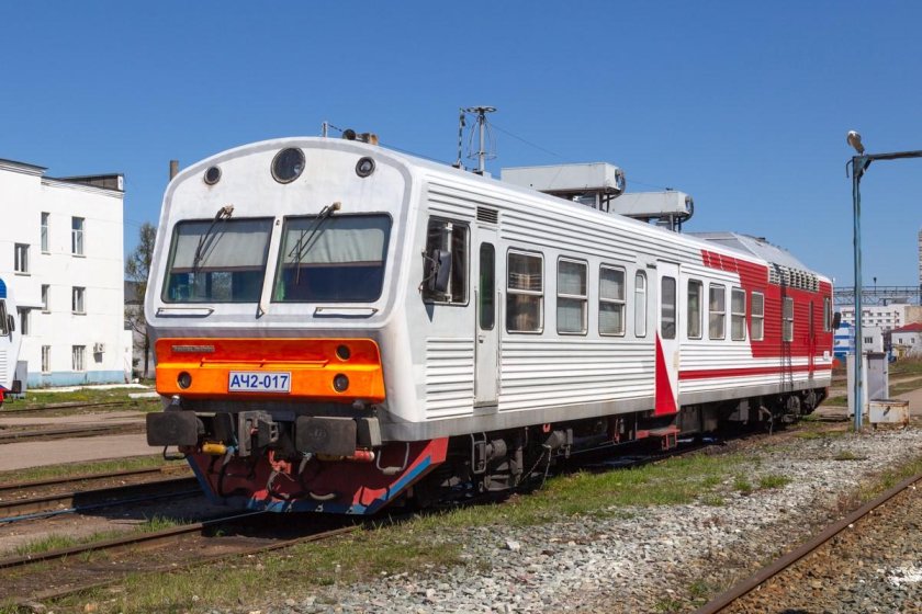 Дизель автомотриса ач2