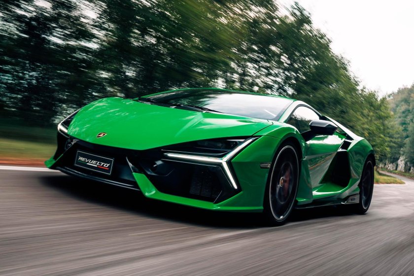 Lamborghini revuelto