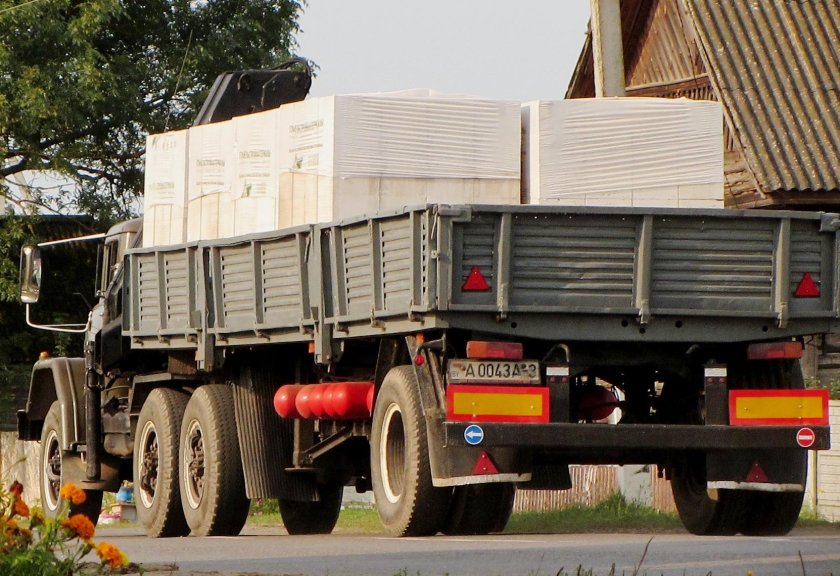 Полуприцеп ОДАЗ-9357