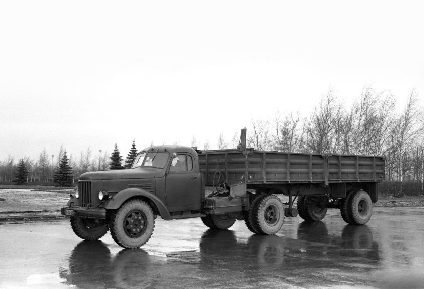 ЗИЛ 164 АН седельный тягач