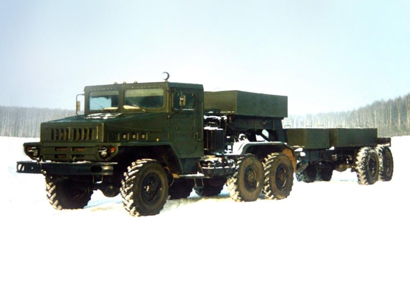 ЗИЛ 131 седельный тягач