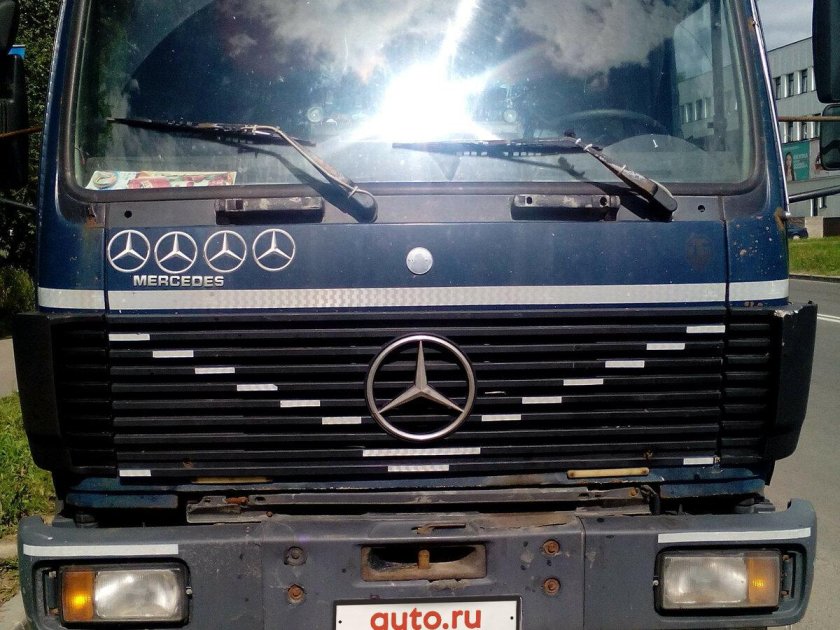 Мерседес 1424