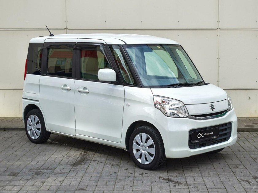 Suzuki Spacia