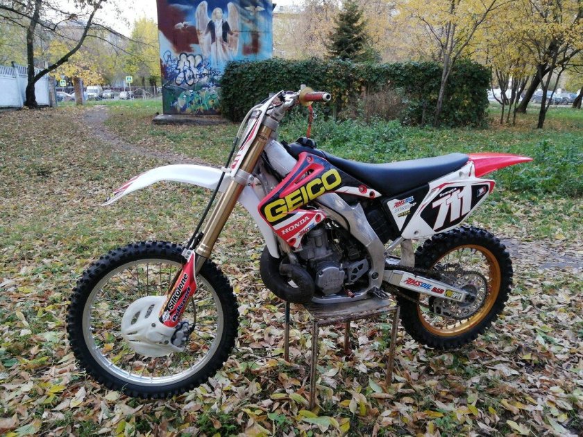 Honda cr 250 r