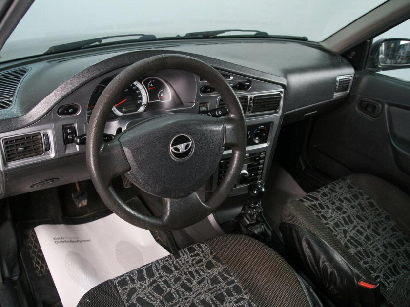 Daewoo Nexia 2010 салон