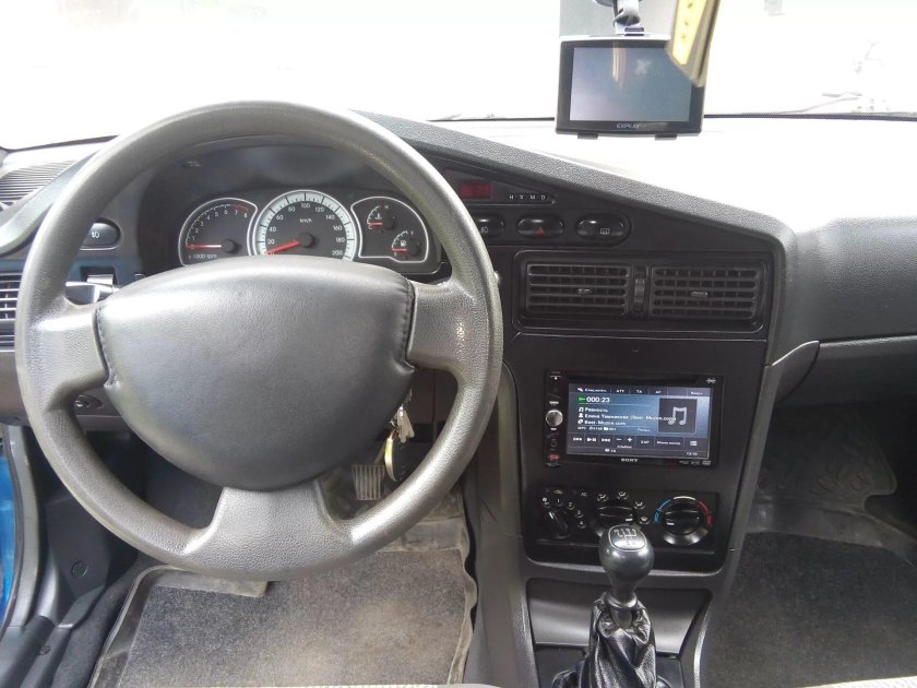 Daewoo Nexia 150 салон