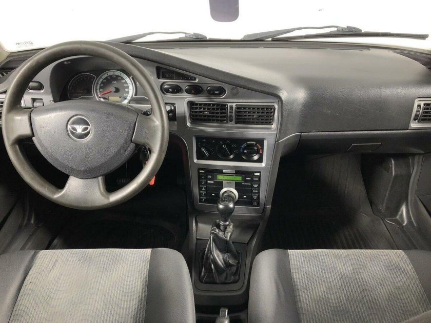 Daewoo Nexia 2008 салон