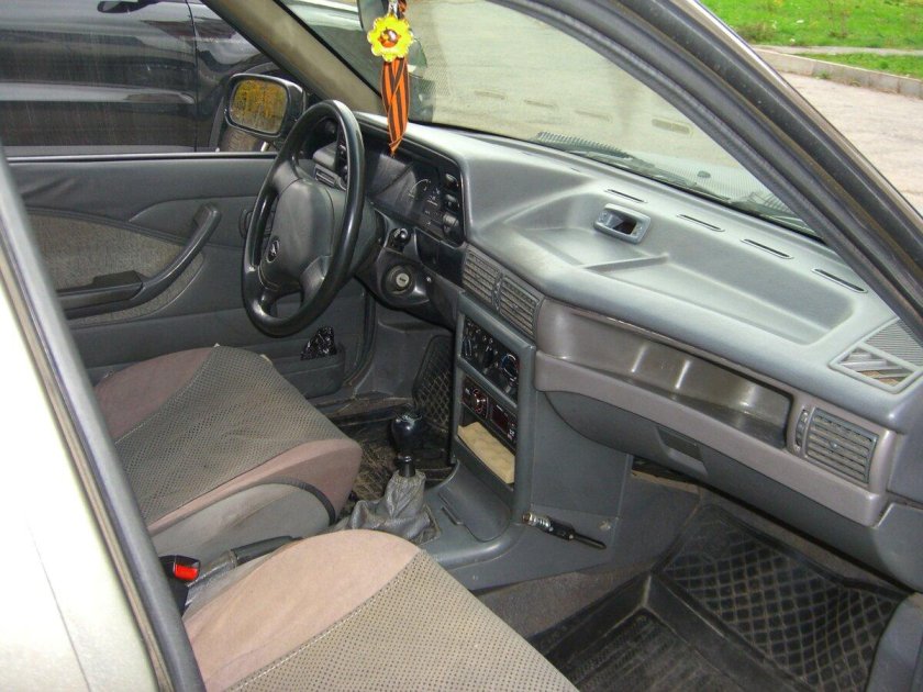 Daewoo Nexia 2004 салон