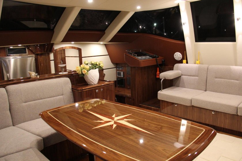 Black Pearl яхта интерьер