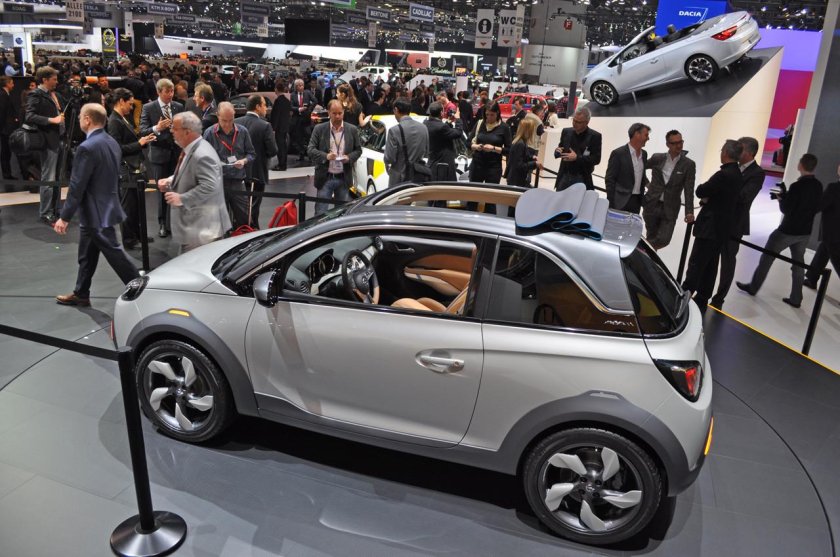 Opel Adam 2023