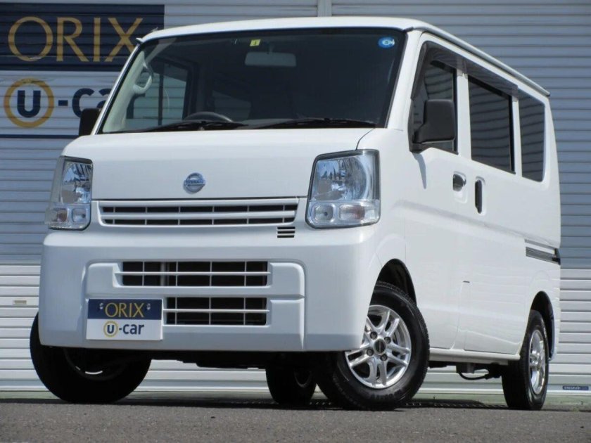Nissan nv 100 clipper