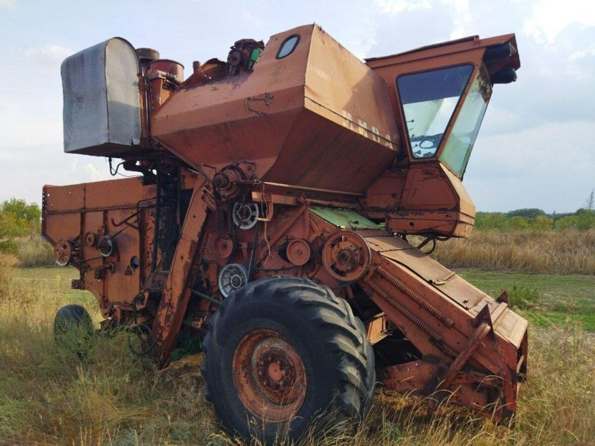 Комбайн нива ск 5