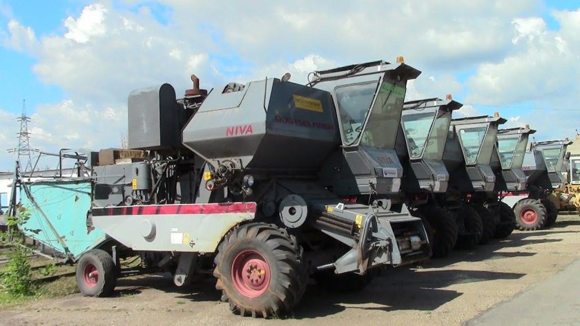 Комбайном СК-5мэ «Нива-эффект»
