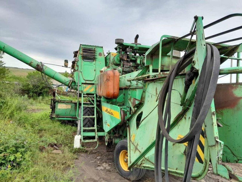 Зеленый комбайн