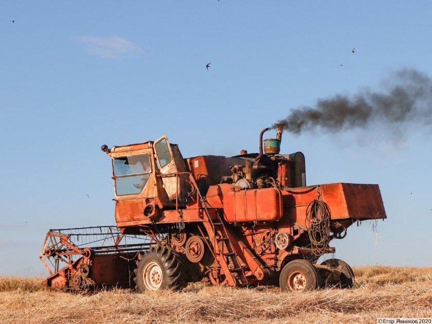 Зерноуборочный комбайн Нива СК-5