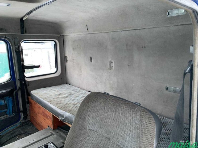 ЗИЛ 4331 тягач спальник