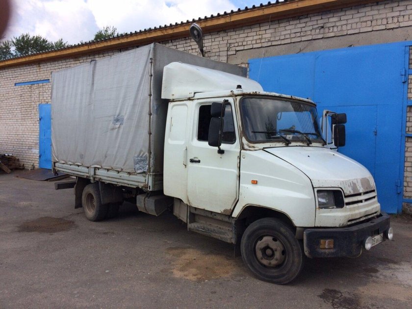 Зил 5301 бычок бортовой