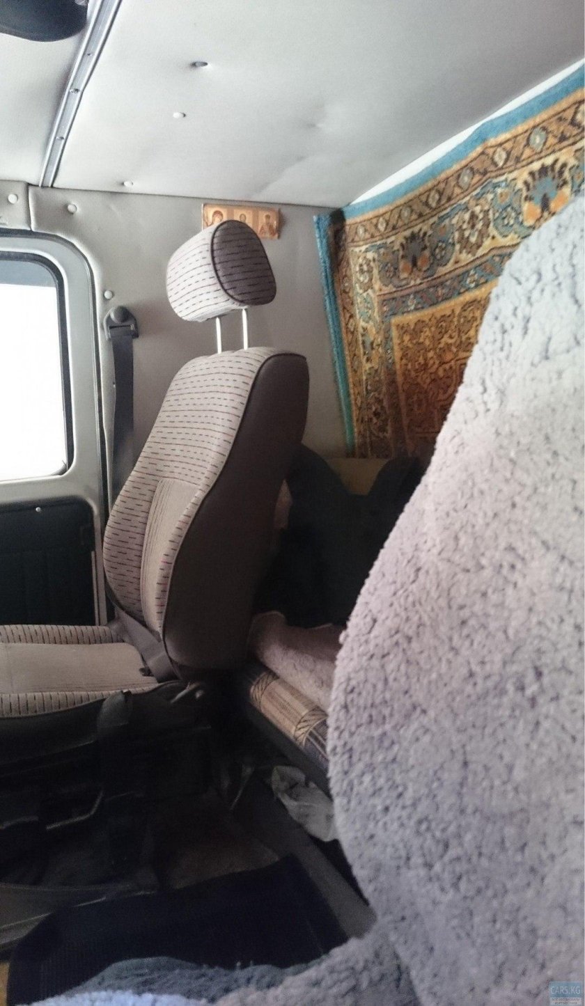 ЗИЛ 5301 со спальником салон