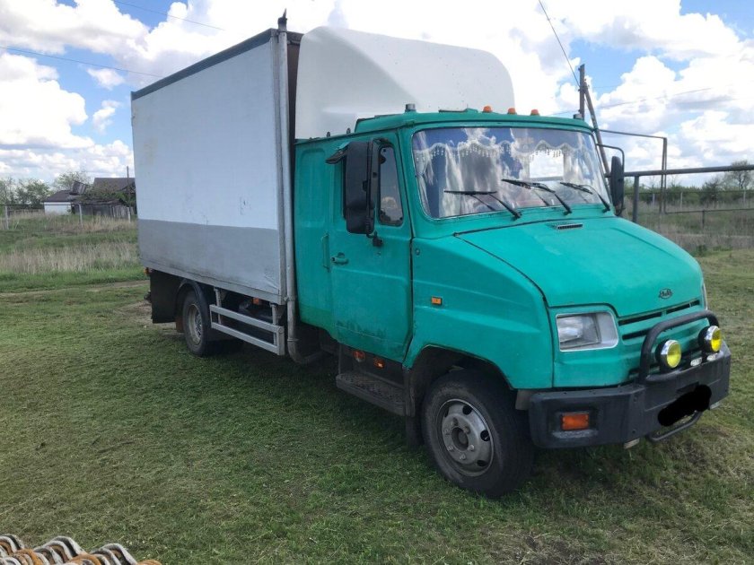 Грузовик зил 5301 бычок