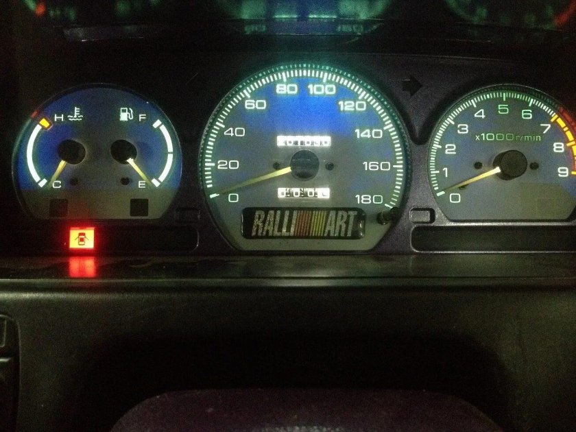 Лампа приборная панель