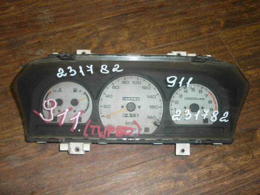 Приборная панель Митсубиси РВР