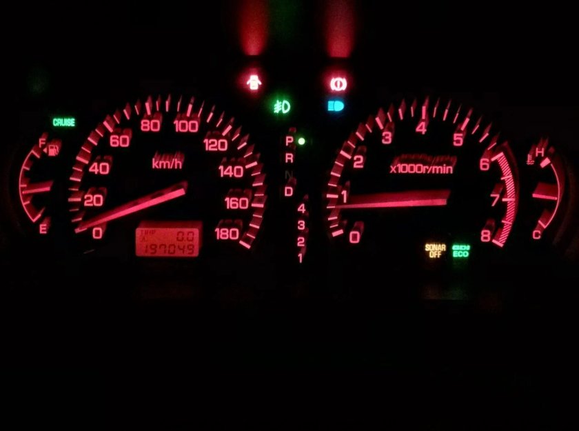 Mitsubishi Galant оптитрон подключение на столе