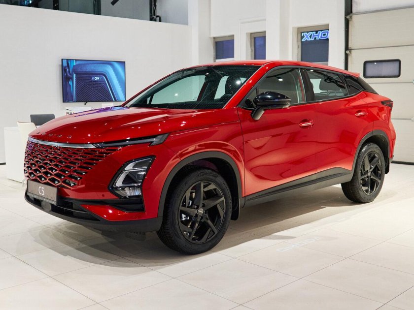 Омода красная машина с 5