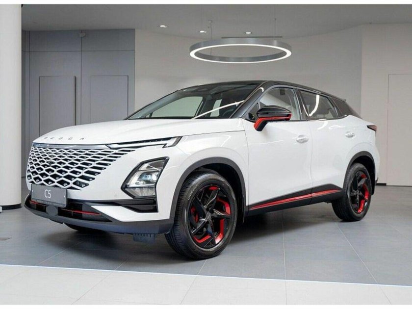 Автомобиль omoda