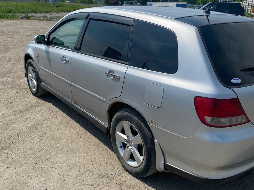 Хонда универсал авансир